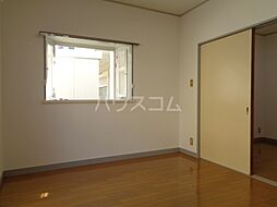 ローズパティオ 105 1階1DKのリビング/ダイニング