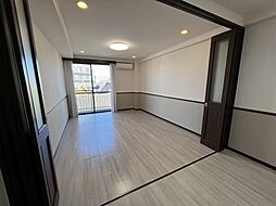 東急東横線 田園調布駅 徒歩5分の賃貸マンション 2階2LDKのリビング/ダイニング