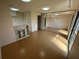 愛知高速東部丘陵線 杁ヶ池公園駅 バス20分 竹の山北下車 徒歩2分の賃貸アパート 3階2LDKのリビング/ダイニング