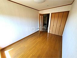 グリーンヒルズIII 103 1階1Kのリビング/ダイニング