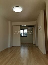 ベルアムールＢ 101 1階1LDKのリビング/ダイニング