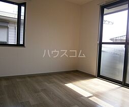 JR武蔵野線 吉川駅 バス15分 ルネサンス吉川入口下車 徒歩1分の賃貸アパート 2階2LDKのリビング/ダイニング