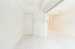 ジニア新宿中落合 107 地下1階1LDKのリビング/ダイニング