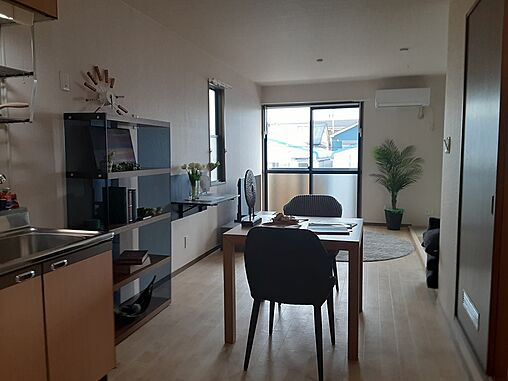 リビング/ダイニング