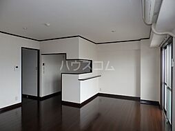 ガーデンアネックス 4階2LDKのリビング/ダイニング