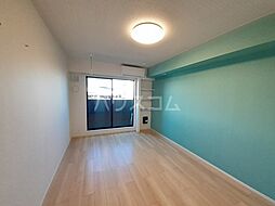 ソレアード・カミノ 305 3階1Kのリビング/ダイニング