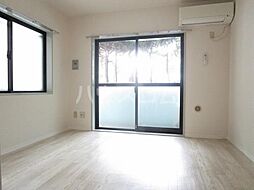 JR東北本線 土呂駅 徒歩4分の賃貸マンション 1階ワンルームのリビング/ダイニング