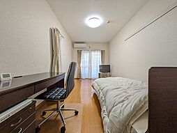 プチグランデラトール 202 2階1Kのリビング/ダイニング