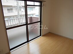 ドリーム池見 1C 4階3DKのリビング/ダイニング