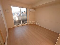 ヒルズ国母 302 3階1LDKのリビング/ダイニング