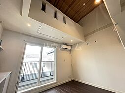 ラ　プラクミーヌ B