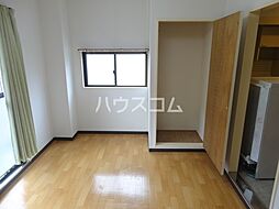 ＢＶ　Ｔｗｉｎｈｏｒｓｅ 202 2階1Kのリビング/ダイニング