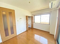 ガーデンアベニュー 201 2階1Kのリビング/ダイニング