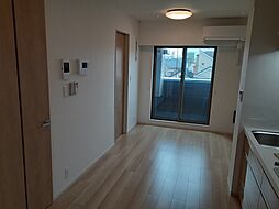 ホワイト　ウェル湘南II 302 3階1LDKのリビング/ダイニング