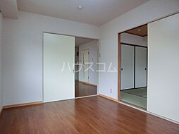 サンクレスト本中山 2階3DKのリビング/ダイニング