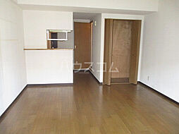 ジャンティ 303 3階ワンルームのリビング/ダイニング