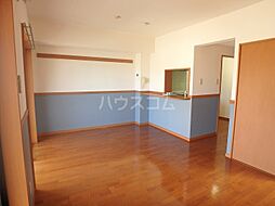 オーブドゥ長山 301 3階2LDKのリビング/ダイニング