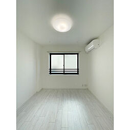 ウェルスクエアイズム武蔵小山II 205 2階1Kのリビング/ダイニング