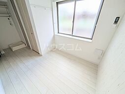 グローリア明大前 101 1階ワンルームのリビング/ダイニング