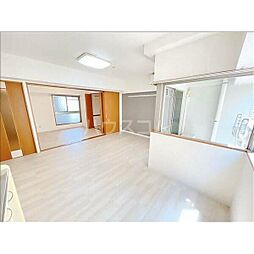 ＱＵＬＩＯ　ＢＬＵＥ 202 2階1LDKのリビング/ダイニング