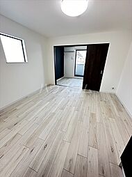 ジーメゾン春日部花積 1階1LDKのリビング/ダイニング