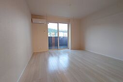 アーバンゲート 202 2階1Kのリビング/ダイニング