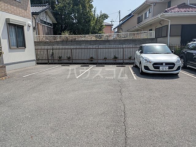 6 / 8
