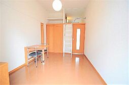 レオパレスプルミエール 1階1Kのリビング/ダイニング