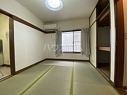 レジデンスヒロ 102 1階1Kのリビング/ダイニング