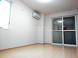 マイルストーン 101 1階1LDKのリビング/ダイニング