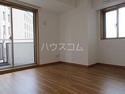 ドゥーエ東池袋 302 3階1SLDKのリビング/ダイニング