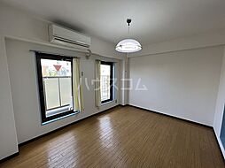 名古屋市営東山線 今池駅 徒歩10分の賃貸マンション 4階1Kのリビング/ダイニング