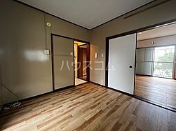 磯辺一丁目テラスハウス 1階4DKのリビング/ダイニング