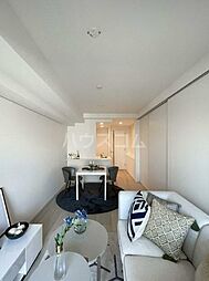 都営大江戸線 東新宿駅 徒歩2分の賃貸マンション 4階1LDKのリビング/ダイニング