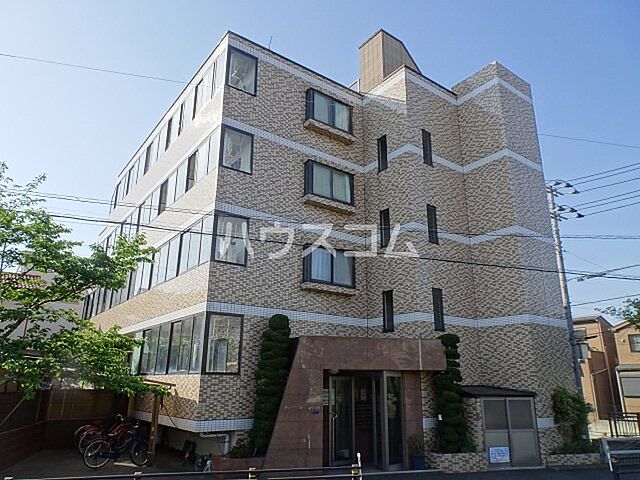 2 / 10