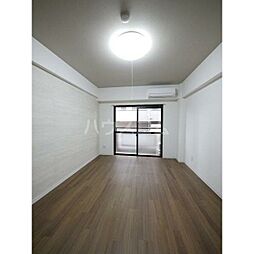 JR東海道本線 穂積駅 徒歩32分の賃貸マンション 1階1Kのリビング/ダイニング