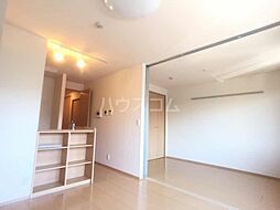 東武野田線 運河駅 徒歩4分の賃貸アパート 3階1LDKのリビング/ダイニング