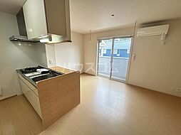 フローラ 202 2階1LDKのリビング/ダイニング