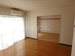 コーポレート西船橋 5階3LDKのリビング/ダイニング