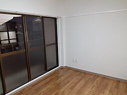 豊橋鉄道渥美線 愛知大学前駅 バス8分 柱町下車 徒歩6分の賃貸アパート 2階1Kのリビング/ダイニング