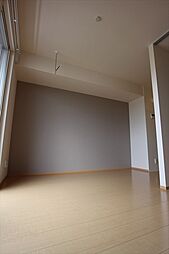 JR武蔵野線 越谷レイクタウン駅 徒歩10分の賃貸アパート 2階1LDKのリビング/ダイニング