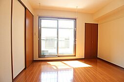 グランルミエール 1階1Kのリビング/ダイニング