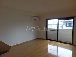 レジデンス下栗 202