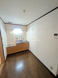 西院春栄町貸家2