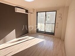 ソラナ宮本 202 2階1Kのリビング/ダイニング