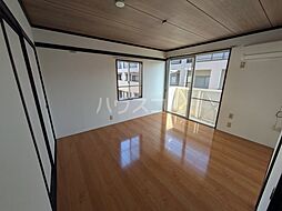 カーサ・アトリオB 2階3DKのリビング/ダイニング