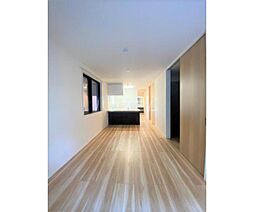 ソレジアート南大泉 101 1階1LDKのリビング/ダイニング