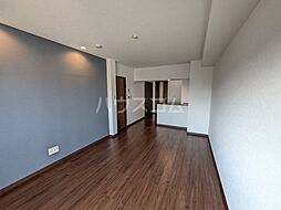 ピエールオリジン 303 3階1LDKのリビング/ダイニング