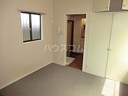 ルーブル子安 101 1階ワンルームのリビング/ダイニング