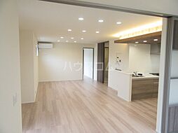 豊橋鉄道渥美線 愛知大学前駅 徒歩8分の賃貸アパート 1階2LDKのリビング/ダイニング